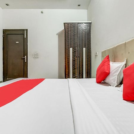 Flagship Hotel Big Boss Kurukshetra Extérieur photo